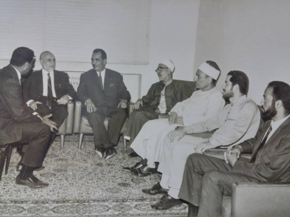 2nd from right Dr. Rajih Kurdi. 2nd from left, Sh. Mustafa Zarqa